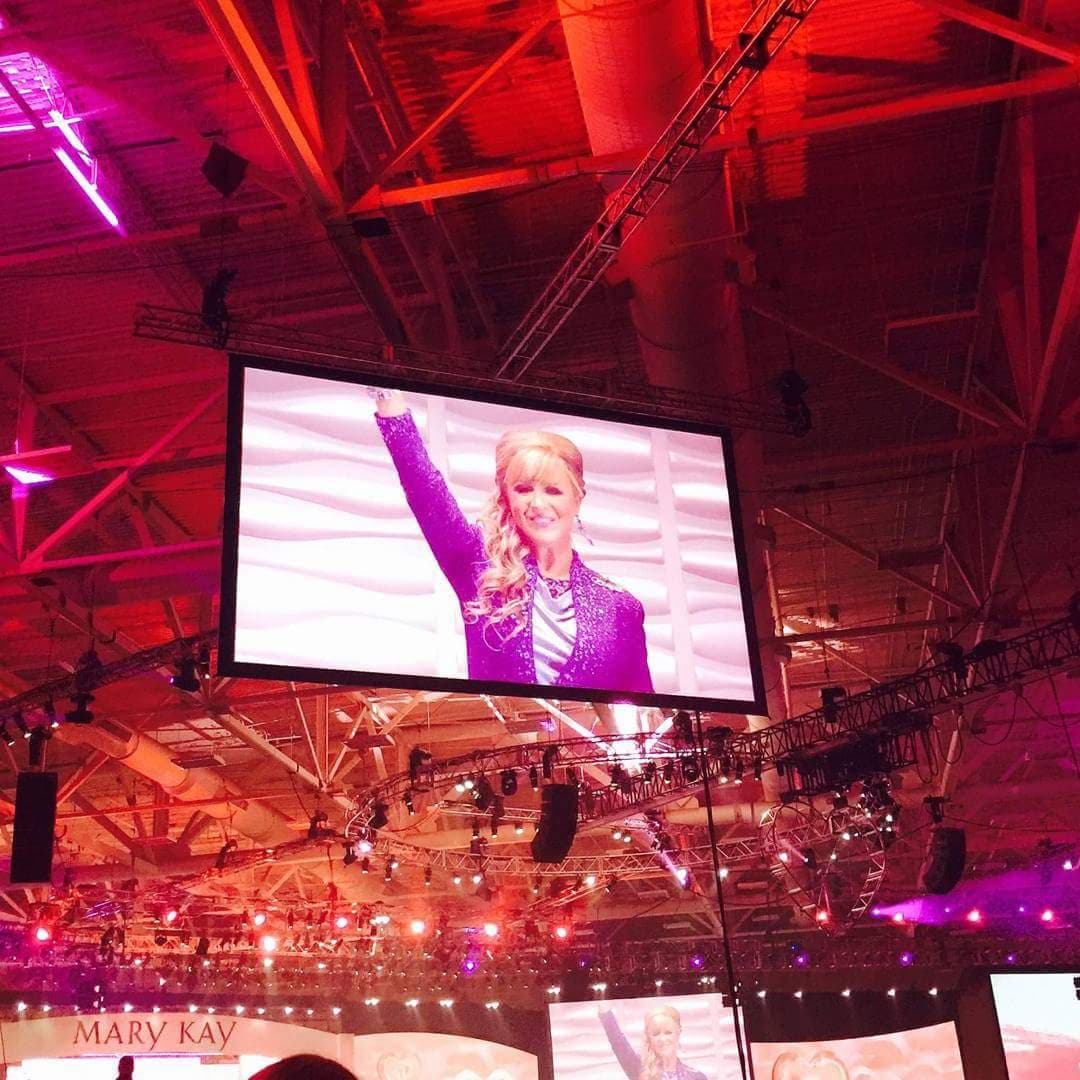 Mary Kay: The Vehicle to Her Dreams